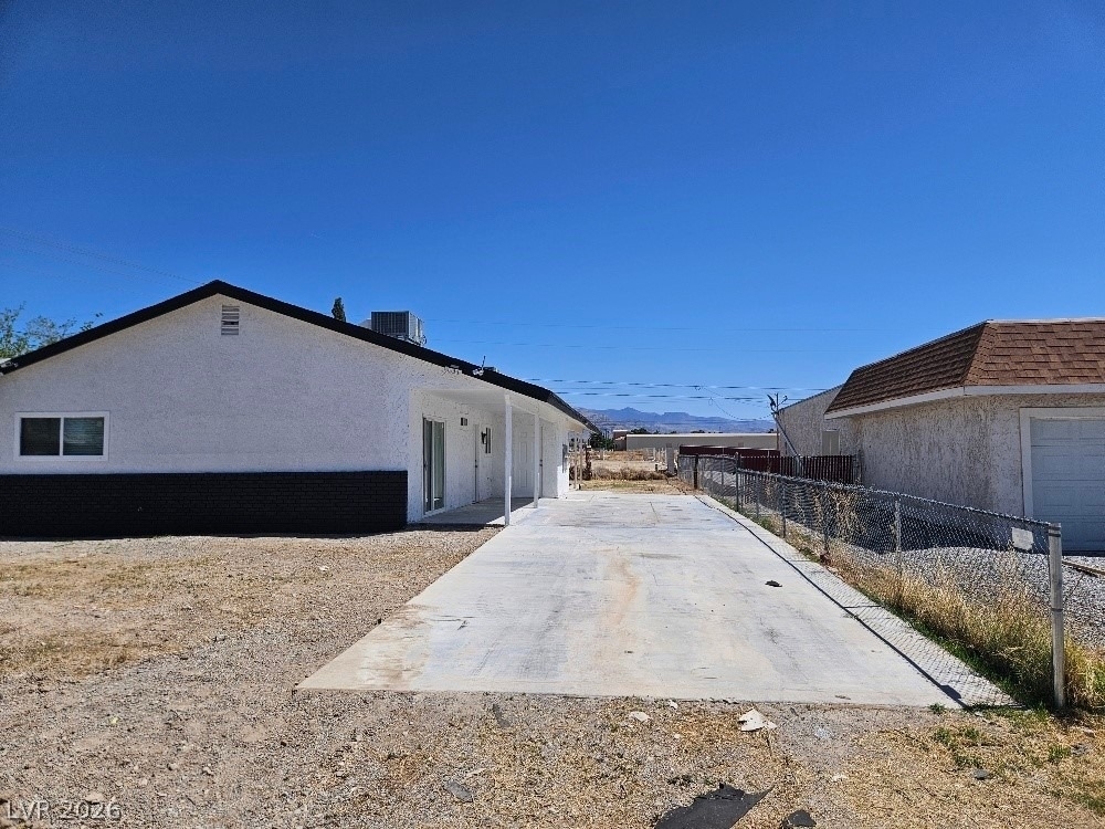 1083 E Calvada Boulevard - Photo 23