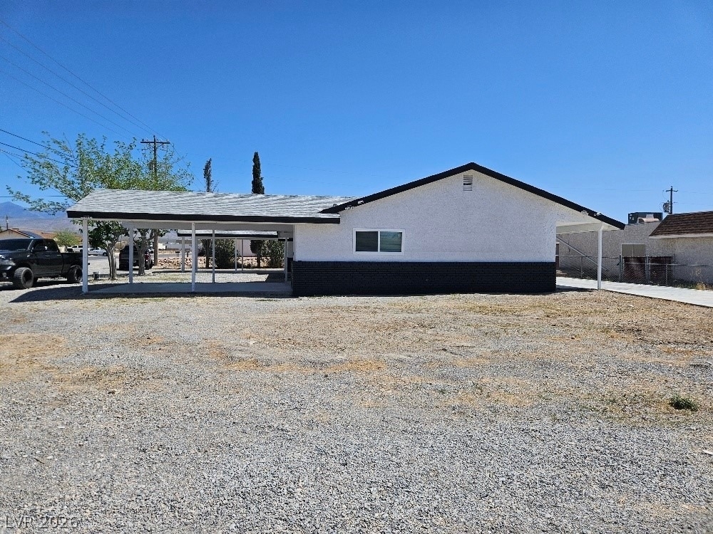 1083 E Calvada Boulevard - Photo 5