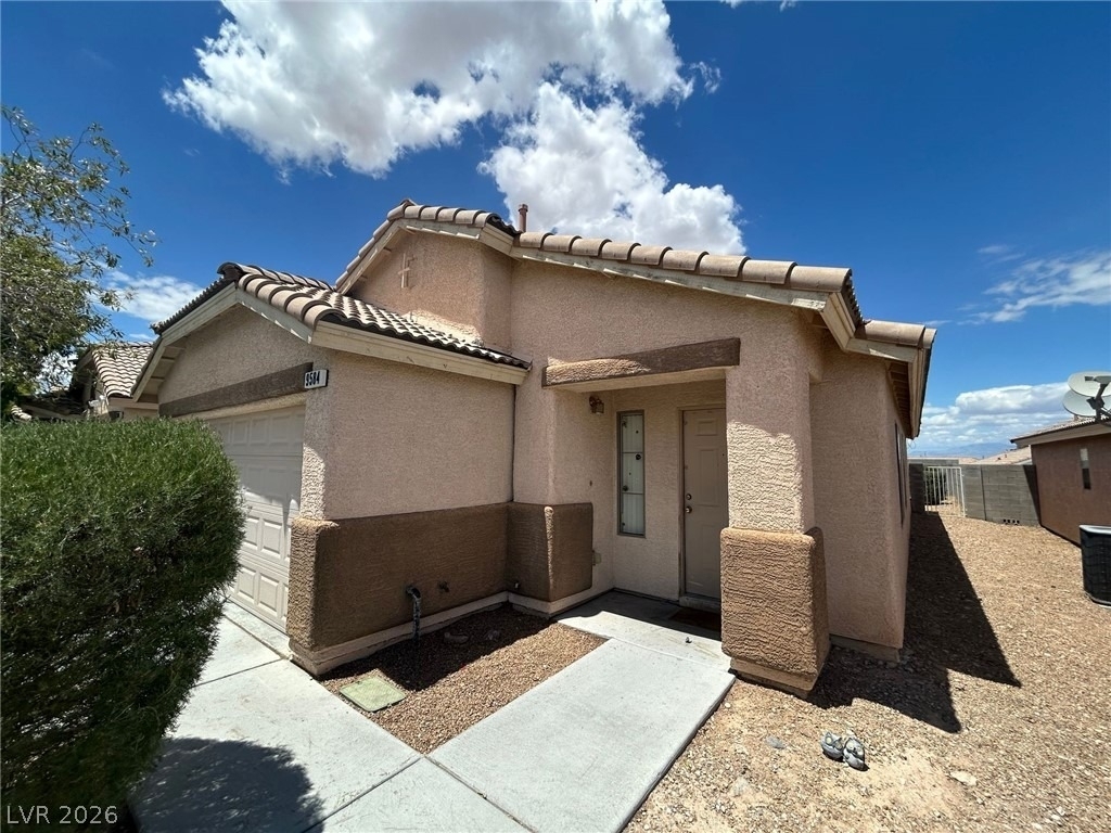 9584 Bandera Creek Avenue - Photo 1