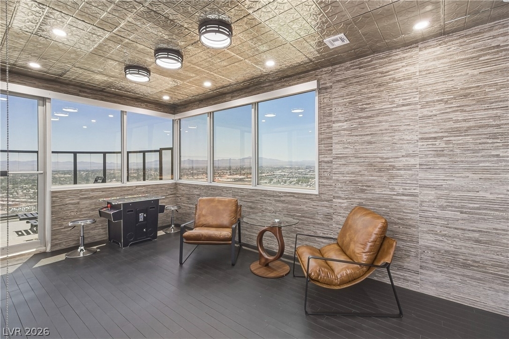 3111 Bel Air Drive - Photo 3