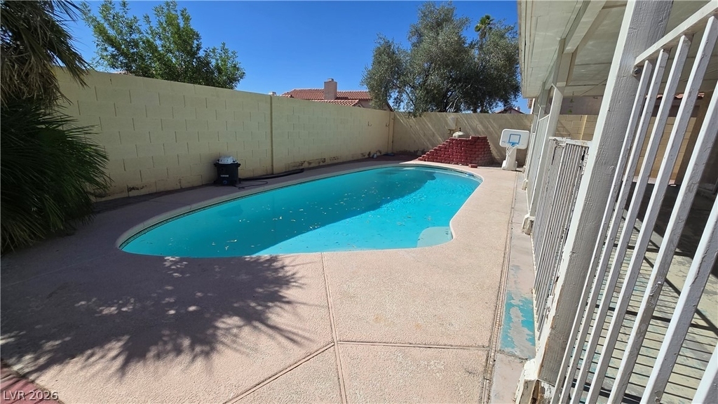 4724 Cosley Drive - Photo 17