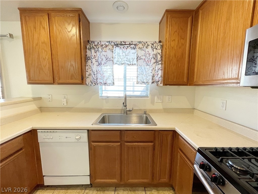 1836 Luna Alegre Street - Photo 9