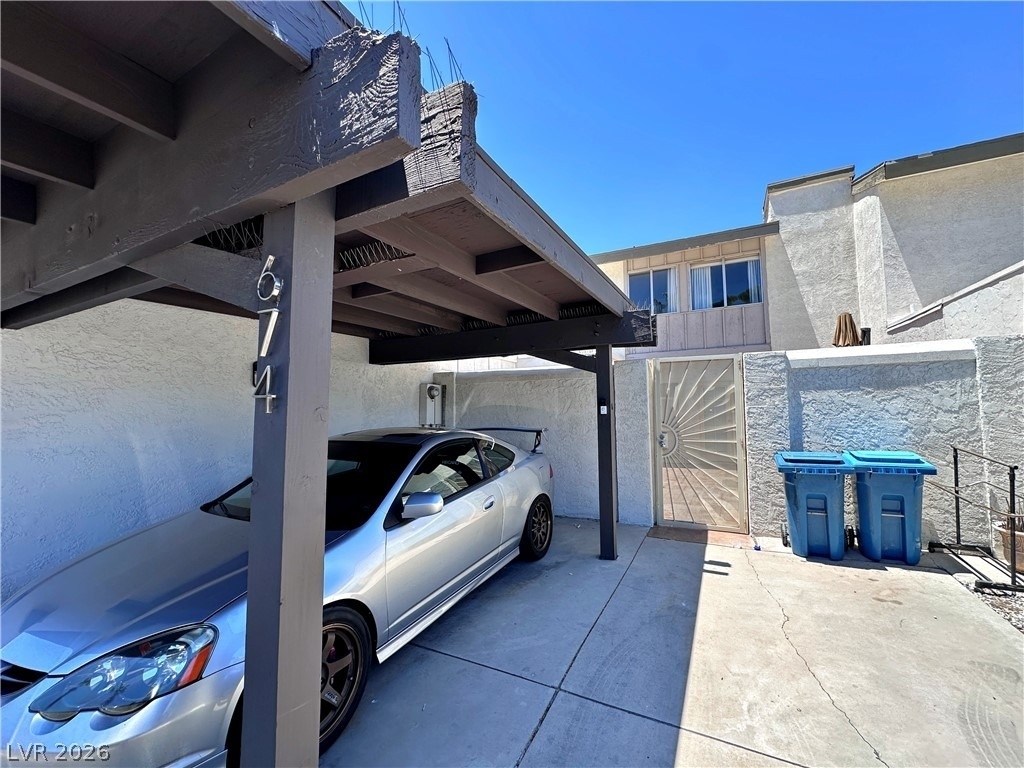 674 Rolling Green Drive - Photo 1