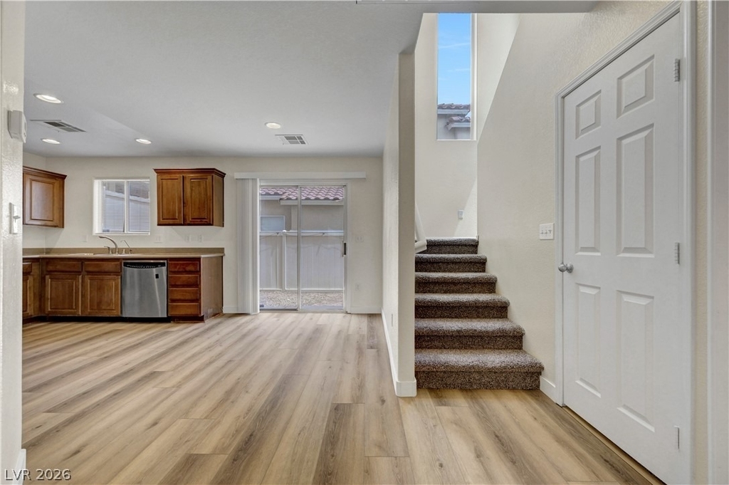 3952 Badgerbrook Street - Photo 10