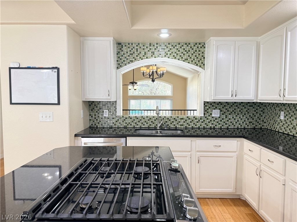 287 Helmsdale Drive - Photo 12