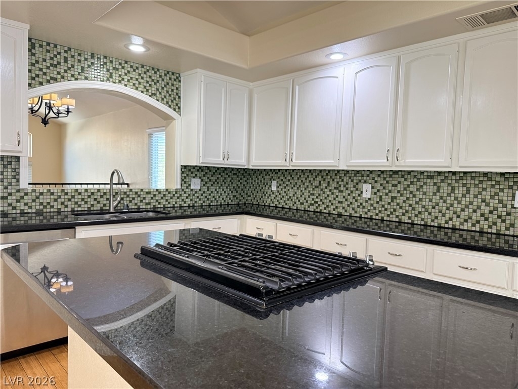 287 Helmsdale Drive - Photo 13