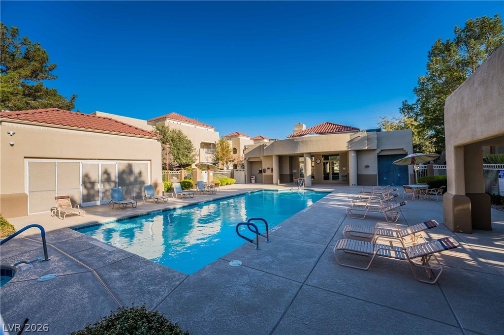 1908 Villa Palms Court - Photo 31