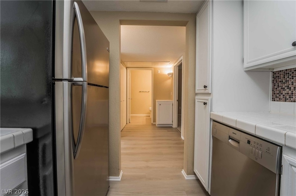 1908 Villa Palms Court - Photo 8