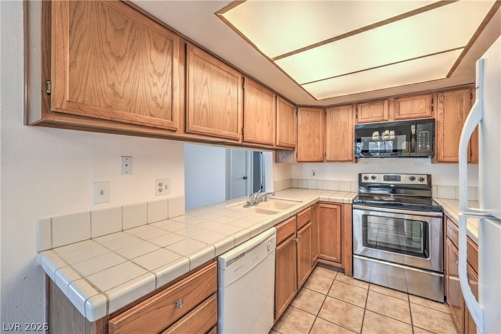 5068 Jeffreys Street - Photo 10