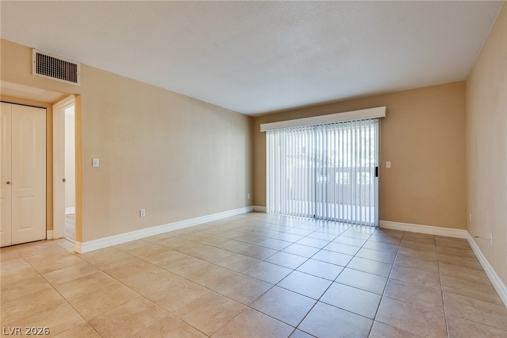 1900 Villa Palms Court - Photo 3