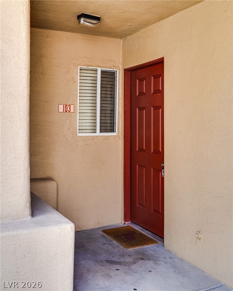 1900 Villa Palms Court - Photo 2