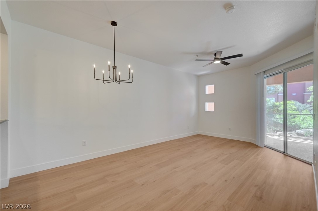 55 E Agate Avenue - Photo 3