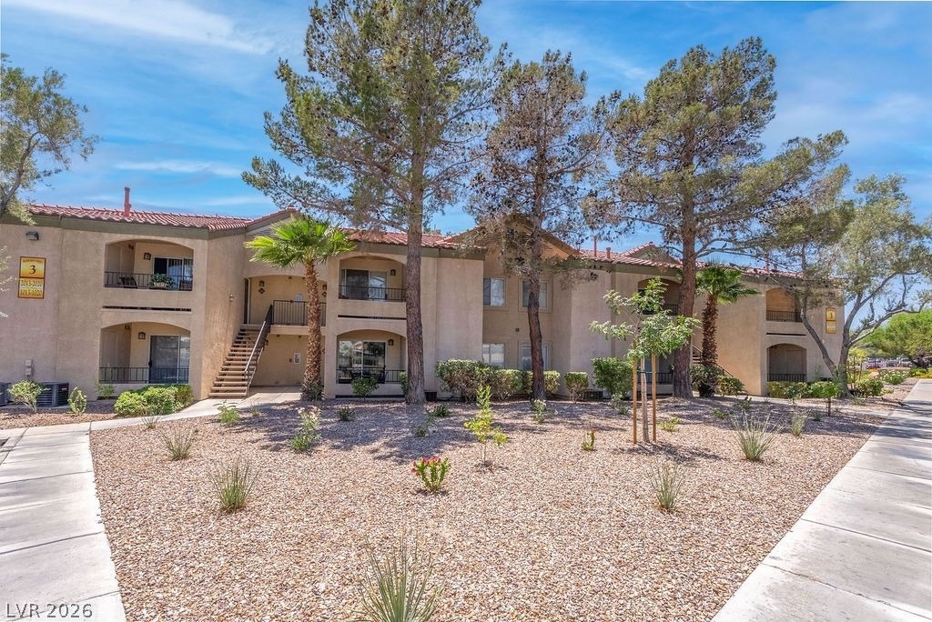 7885 W Flamingo Road - Photo 0