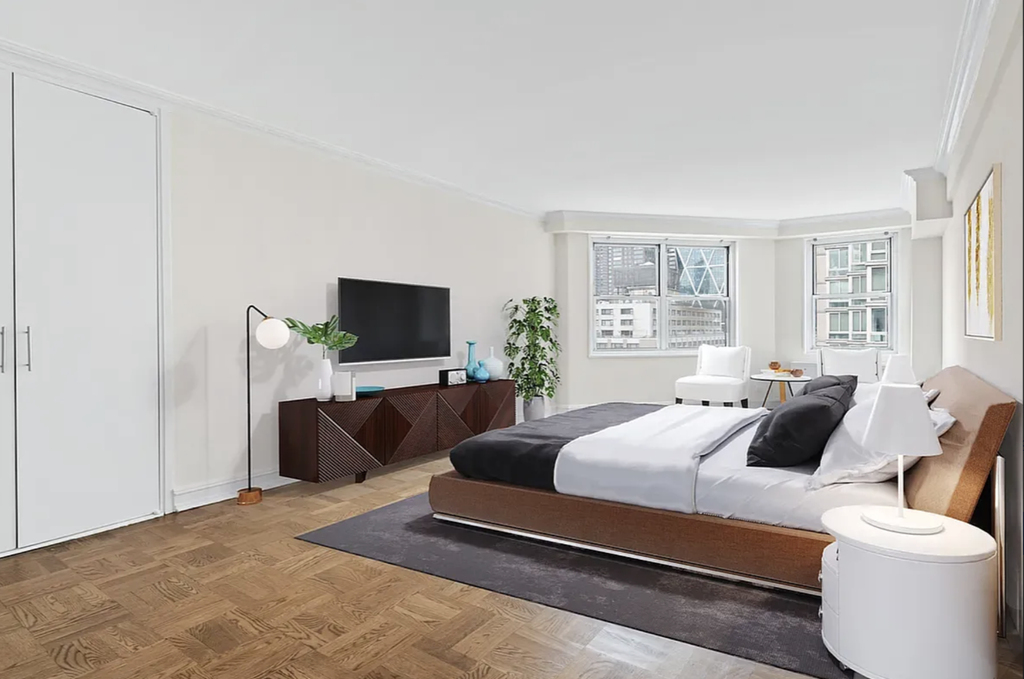  8th Avenue - Photo 1