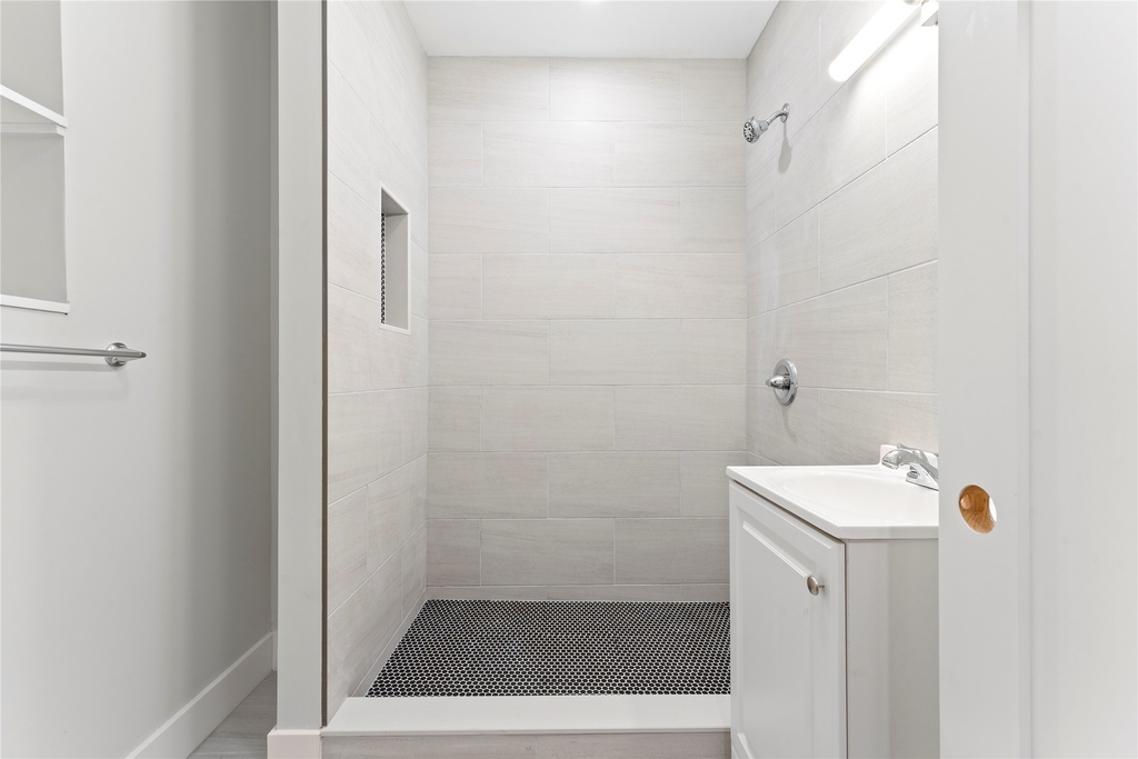 46 North Street - Photo 9