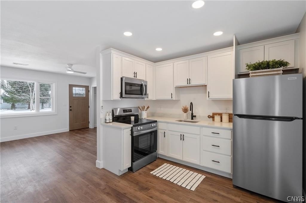 7891 Areopagitica Avenue - Photo 9