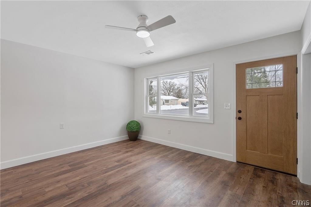 7891 Areopagitica Avenue - Photo 5