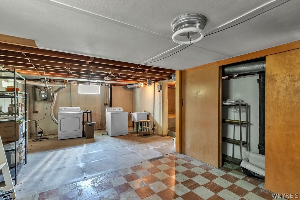 69 Berryman Drive - Photo 28