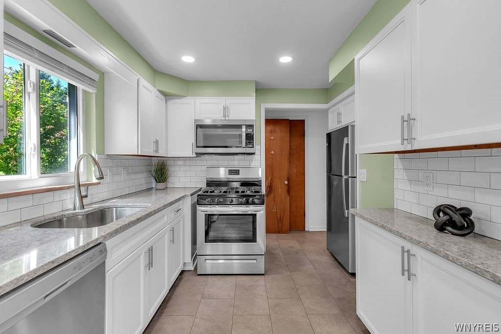 69 Berryman Drive - Photo 10