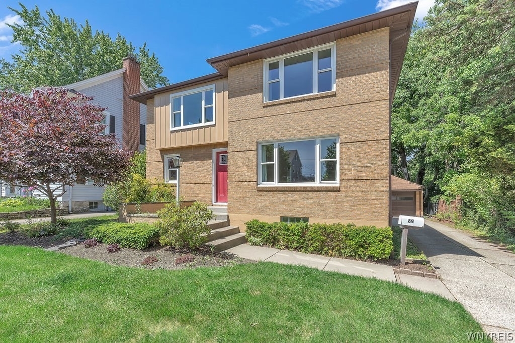 69 Berryman Drive - Photo 0