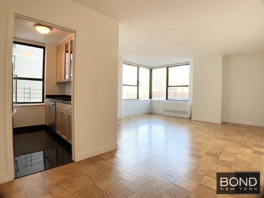 West 87th Street - Photo 0