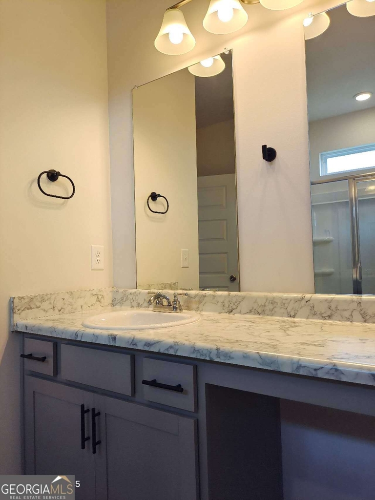 66 Professional Place Se - Photo 16