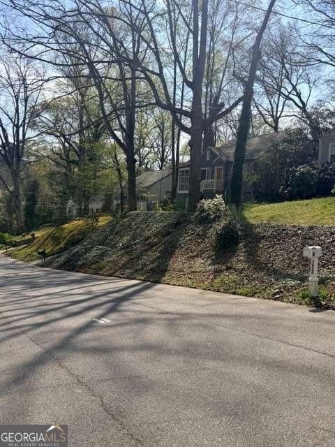 1923 Thompson Avenue - Photo 1