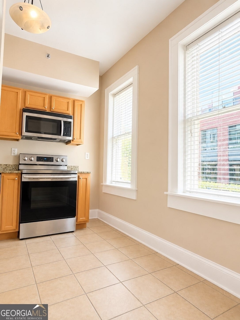 2855 Peachtree Road Ne - Photo 4
