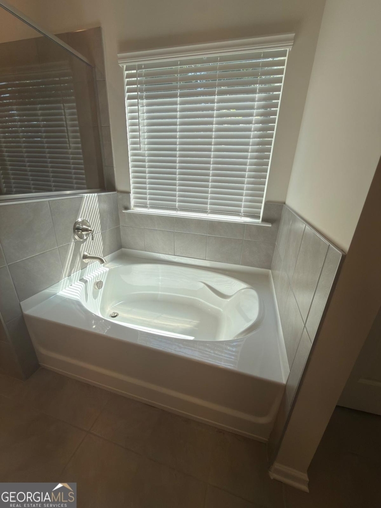 5270 Woodline View Circle - Photo 9