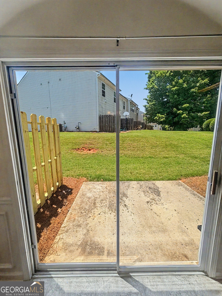 2878 Snapfinger Manor - Photo 16