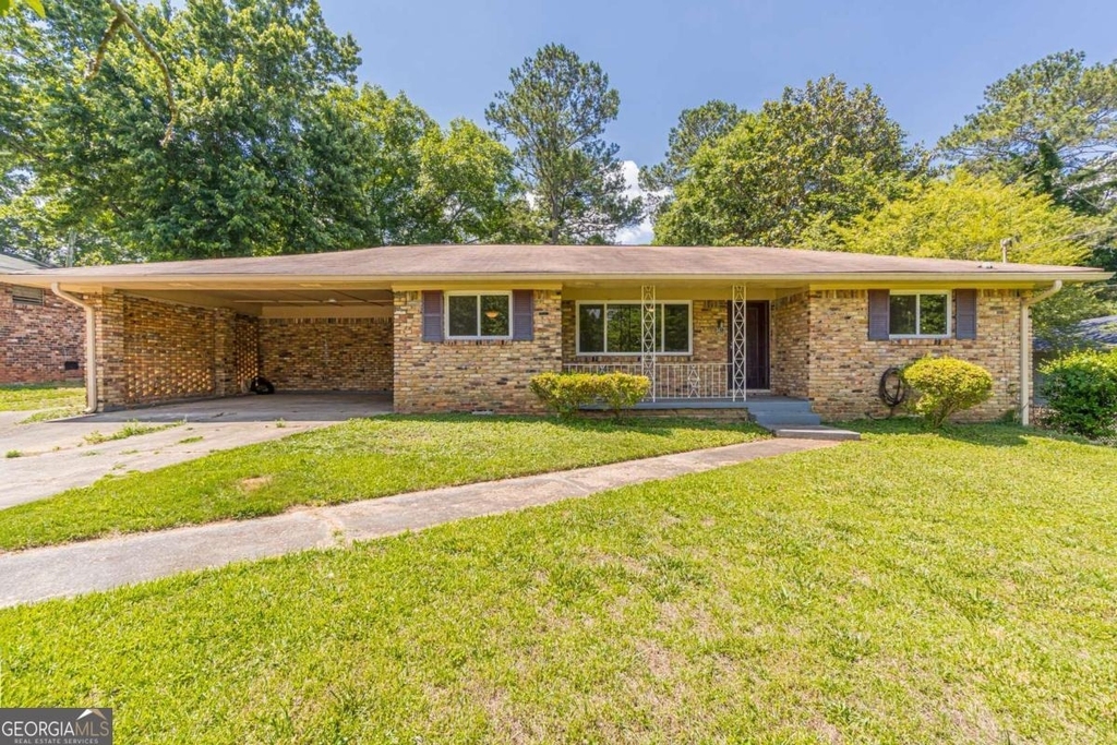 3213 Bobbie Lane - Photo 0