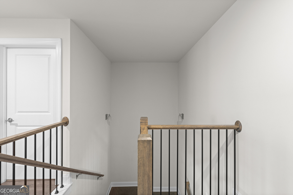 2042 Violet Lane - Photo 33