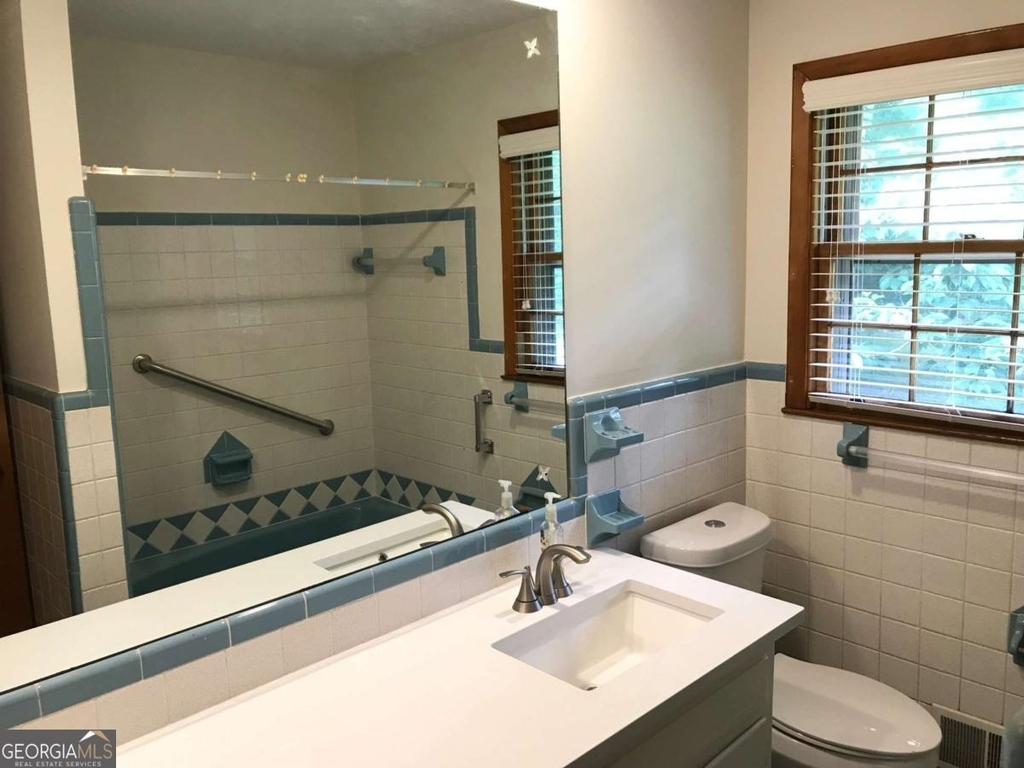 1321 Mary Dale Drive - Photo 12