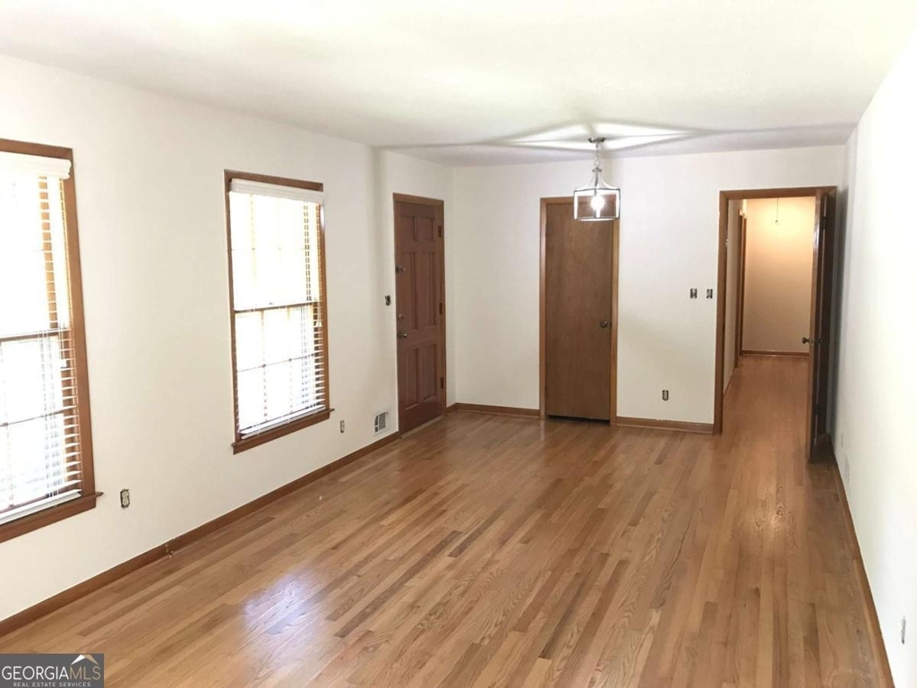 1321 Mary Dale Drive - Photo 9