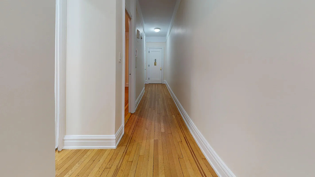 565 West 204th Street - Photo 3