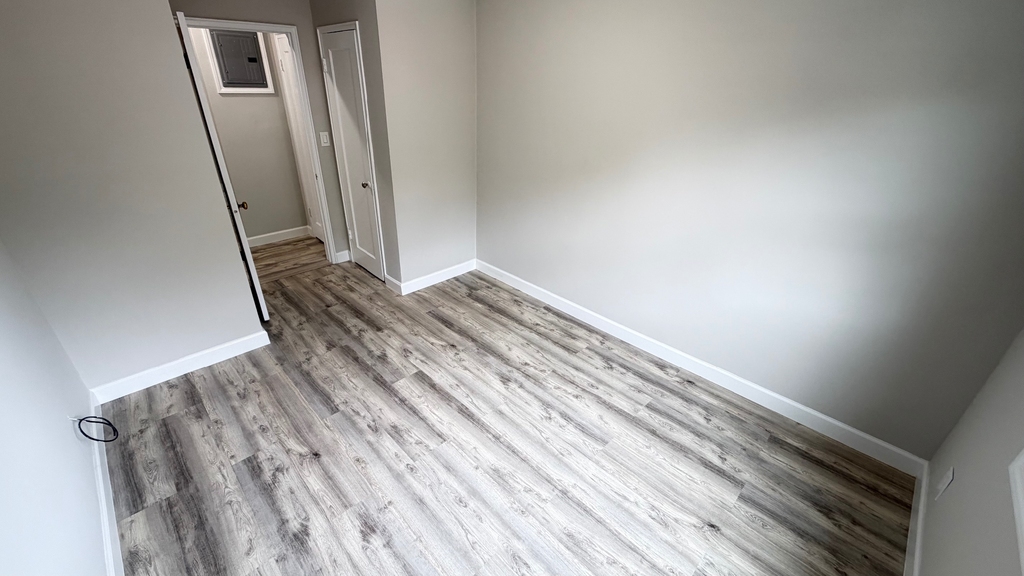 75-56 199th Street - Photo 18
