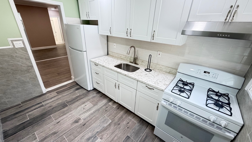 75-56 199th Street - Photo 3