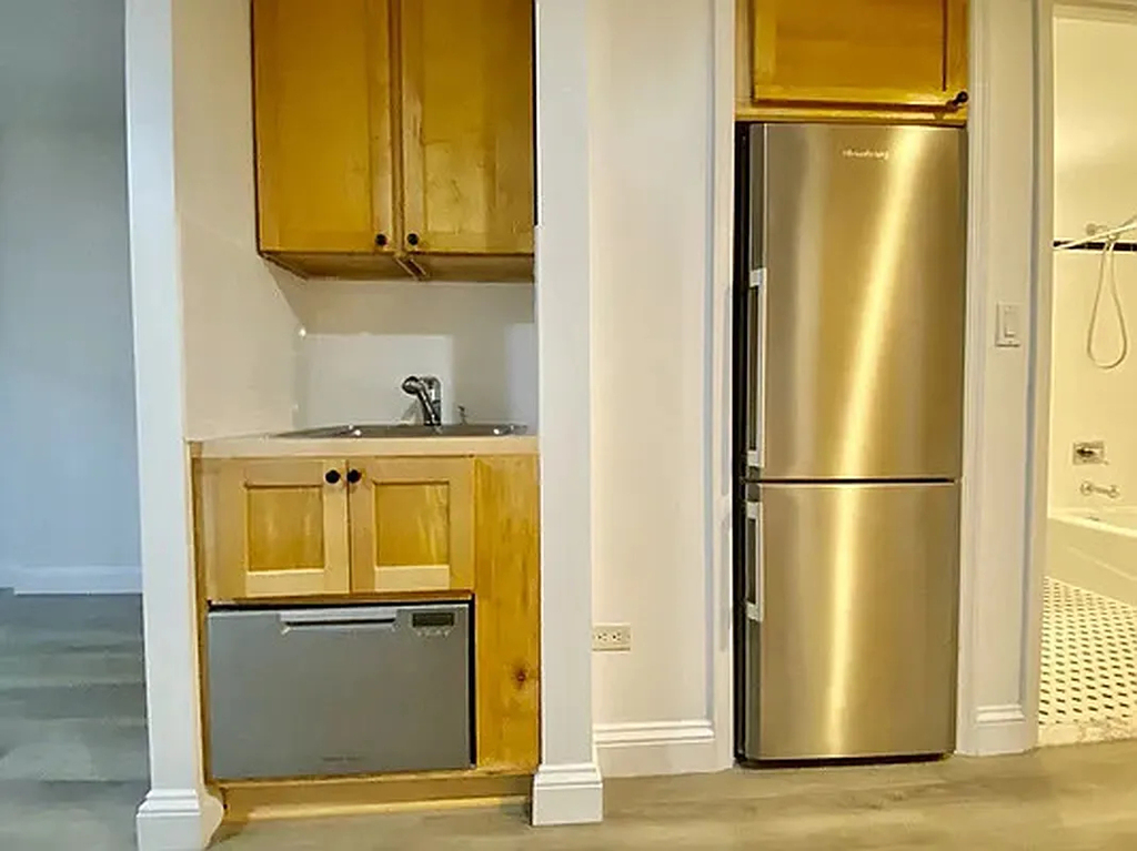 538 West 149th Street - Photo 3