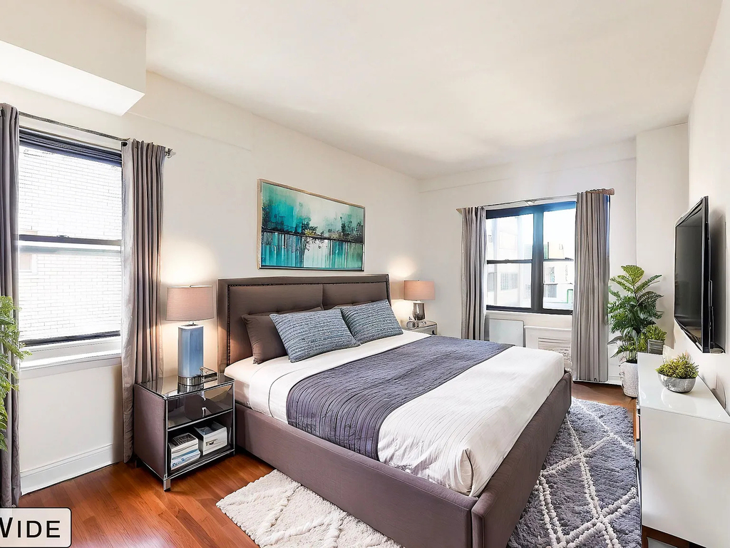 20 Beekman Place, New York, NY 10022 - Photo 1