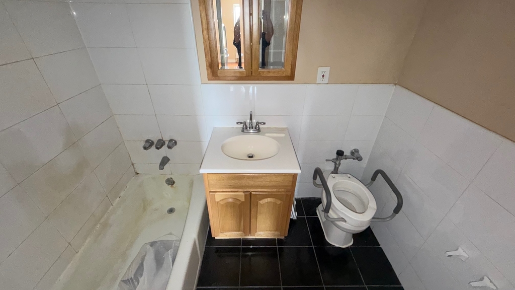 14-66 Bell Boulevard  - Photo 11