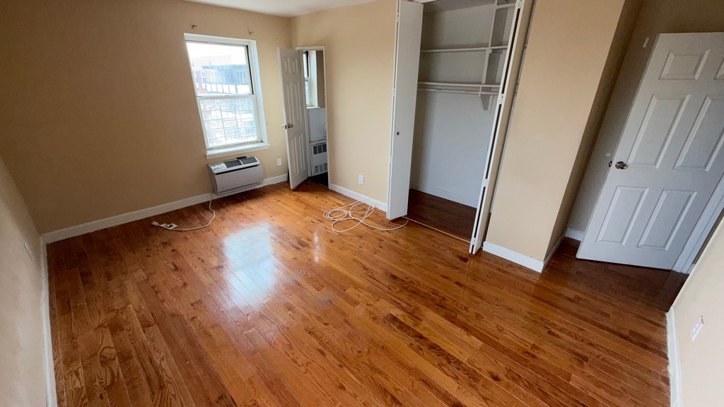 14-66 Bell Boulevard  - Photo 15