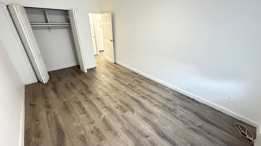 16-70 Bell Boulevard - Photo 11