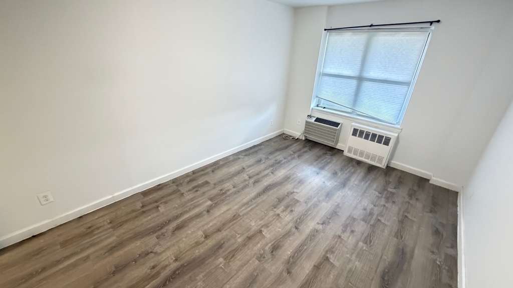 16-70 Bell Boulevard - Photo 10