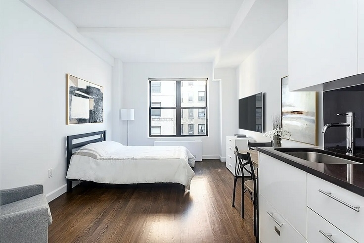 West 91st Street - Photo 1