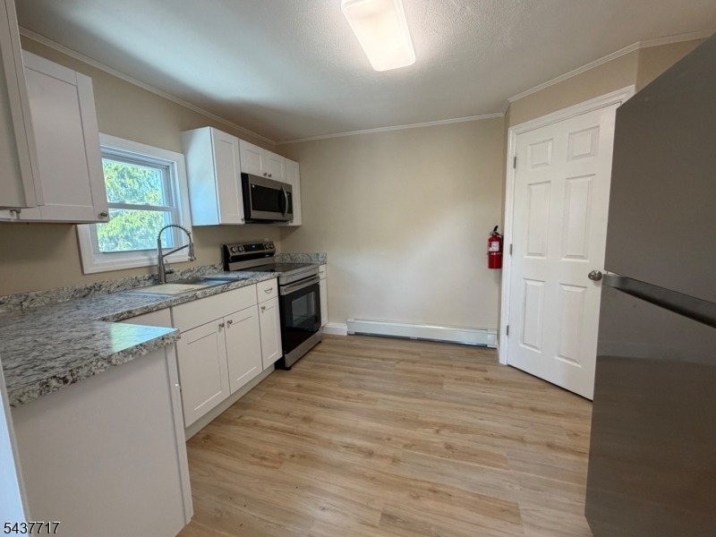 28 Diller Ave - Photo 1