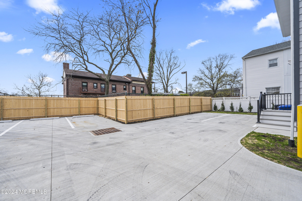 912 Cookman Avenue - Photo 9