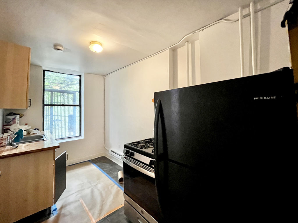 147 Starr Street - Photo 12