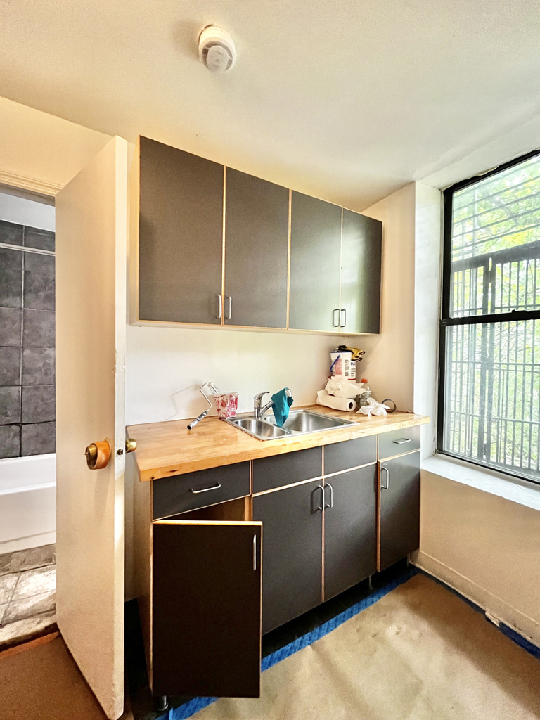 147 Starr Street - Photo 13