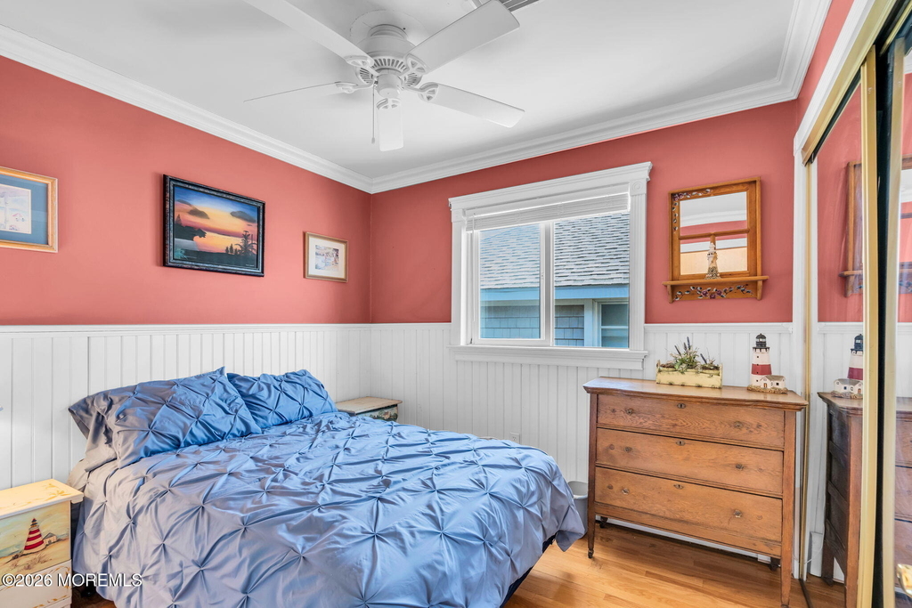 419 Beach Front - Photo 15