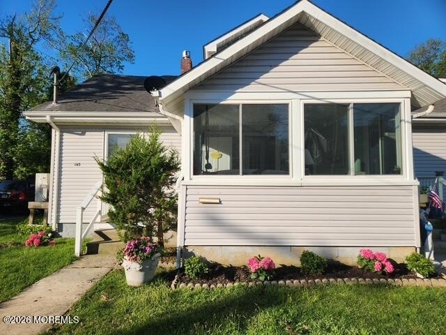 143 Osborne Avenue - Photo 0